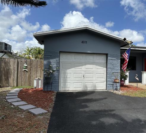 Sheridan Hills, 4201 Thomas St, Hollywood, Florida 33021, image 3