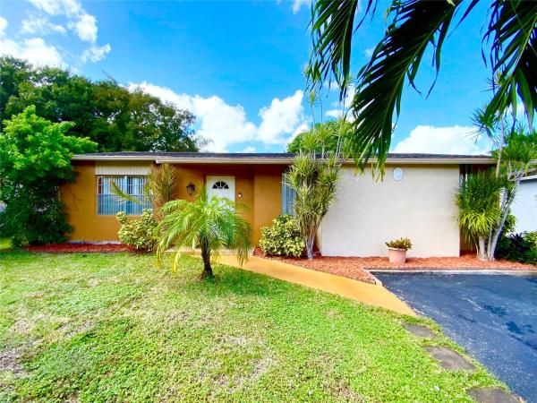 North Lauderdale Village, 406 SW 80th Ter, North Lauderdale, Florida 33068, image 1