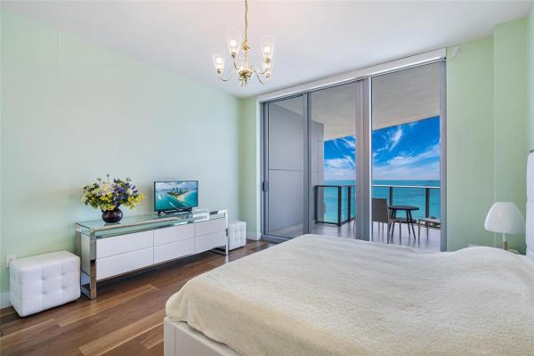 Paramount, 701 N Fort Lauderdale Beach Blvd #1103, Fort Lauderdale, Florida 33304, image 1