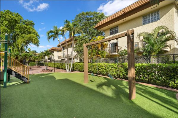 8600 SW 109th Ave #4-101, Unincorporated Dade County, Florida 33173, image 1