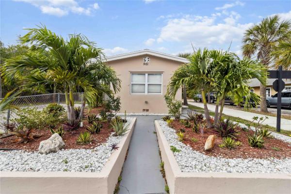 501 S E St, Lake Worth, Florida 33460, image 1