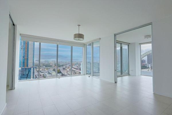 Ten Museum Park Residential, 1040 Biscayne Blvd #1406, Miami, Florida 33132, image 1