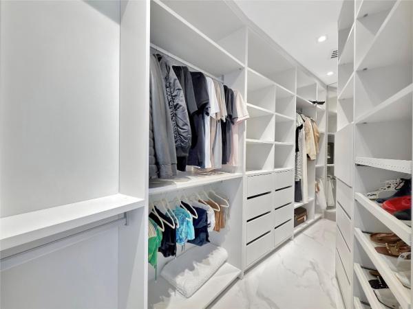 Tdr Tower 1, 16001 Collins Ave #3004, Sunny Isles Beach, Florida 33160, image 2