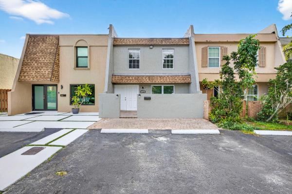 Greenbrier, 7506 NW 75th St, Tamarac, Florida 33321, image 1