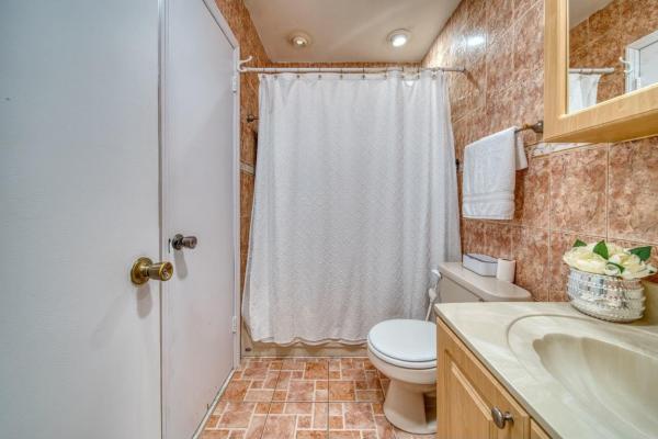 2612 W 54th Pl #204, Hialeah, Florida 33016, image 1