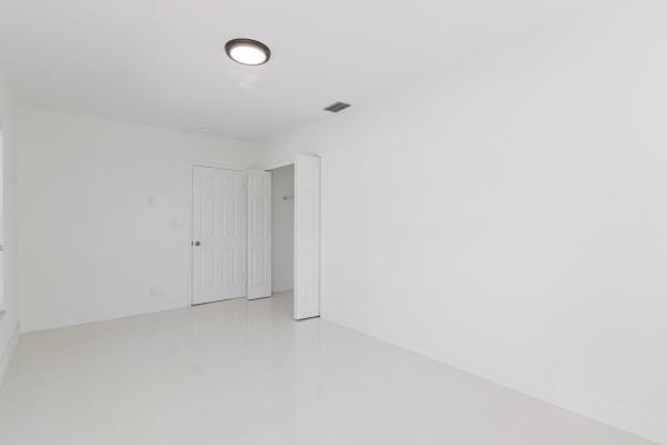 Lake Estates, 2810 NE 60th St, Fort Lauderdale, Florida 33308, image 2