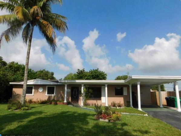 Carol City, 17120 NW 43rd Ct, Miami Gardens, Florida 33055, image 2