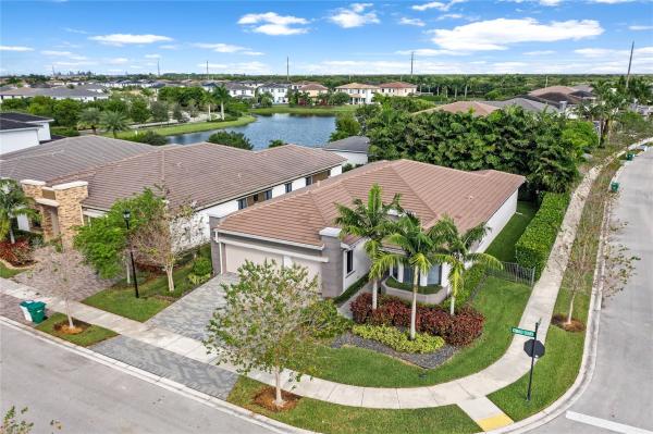 Cascata At MiraLago, 10635 Cobalt Ct, Parkland, Florida 33076, image 1