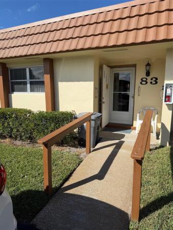 Fernley 3 At Cresthaven Townhomes, 5780 Fernley Dr W #83, West Palm Beach, Florida 33415, image 1