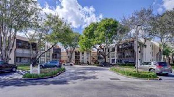 Concord Village, 6701 N University Dr #216, Tamarac, Florida 33321, image 1
