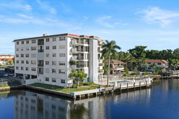 Rivers Bend, 1839 Middle River Dr #503, Fort Lauderdale, Florida 33305, image 1