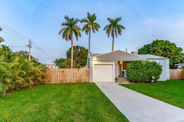 Cleveland Terrace, 1613 N 16th Ct, Hollywood, Florida 33020, image 1
