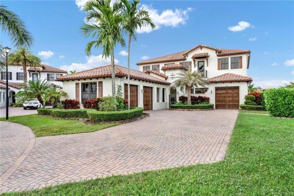 3351 NW 82nd Way, Pembroke Pines, Florida 33024, image 1