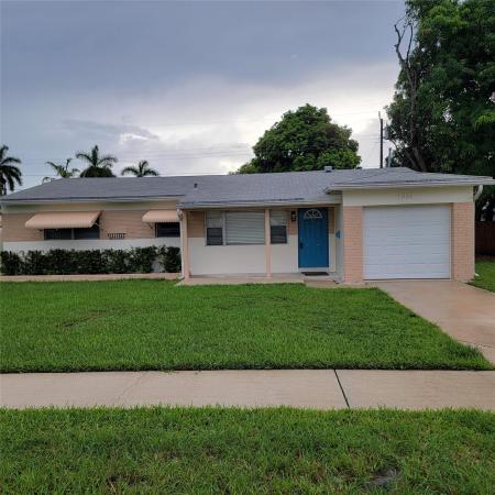 Orangebrook Golf Estates, 806 N 32nd Ave, Hollywood, Florida 33021, image 1