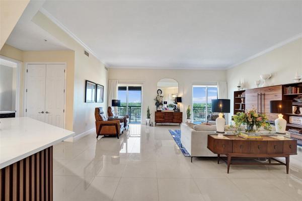 Wilton Station, 2617 NE 14th Ave #507, Wilton Manors, Florida 33334, image 1