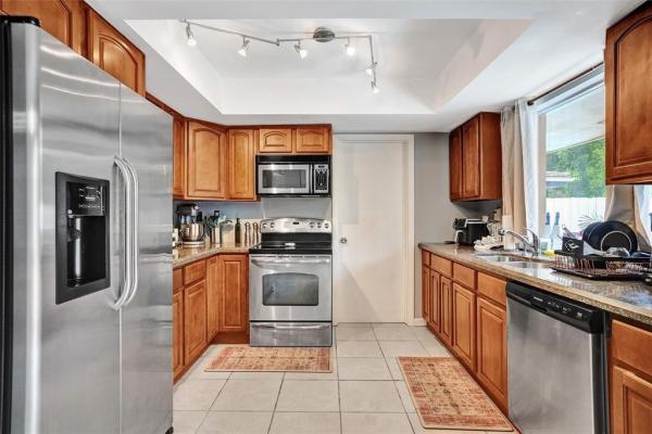 Imperial Point, 6210 NE 21st Rd, Fort Lauderdale, Florida 33308, image 1