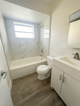 Marlboro Estates, 4163 SW 67th Ave #211C, Davie, Florida 33314, image 1