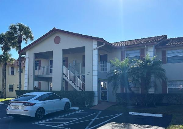 Golfside At Holiday Springs, 3001 Holiday Springs Blvd #102, Margate, Florida 33063, image 1