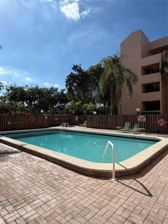 Royal Palm At Plantation, 6800 Cypress Rd #511, Plantation, Florida 33317, image 1