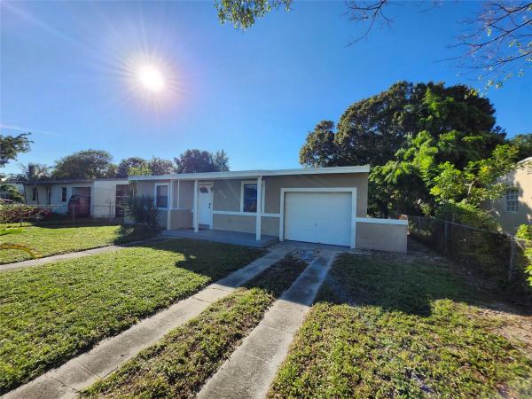 Lauderdale Manors, 942 NW 12th St, Fort Lauderdale, Florida 33311, image 1