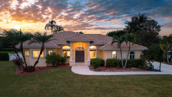 Hammer Heritage Estates, 5973 SW 54th Ct, Davie, Florida 33314, image 1