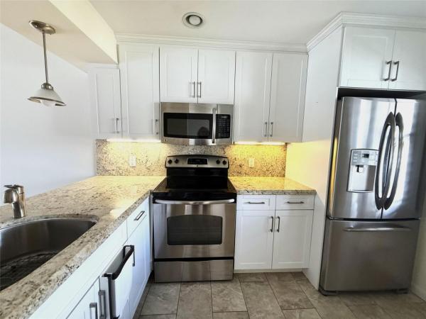 Nassau Village, 2708 Nassau Bnd #A2, Coconut Creek, Florida 33066, image 1