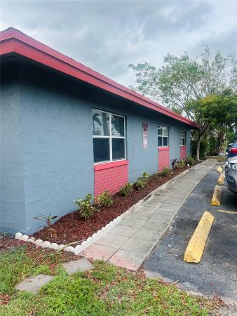 Sunshine Villas, 1775 NW 55th Ave, Lauderhill, Florida 33313, image 2