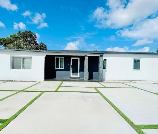 355 NW 187th St, Miami, Florida 33169, image 1