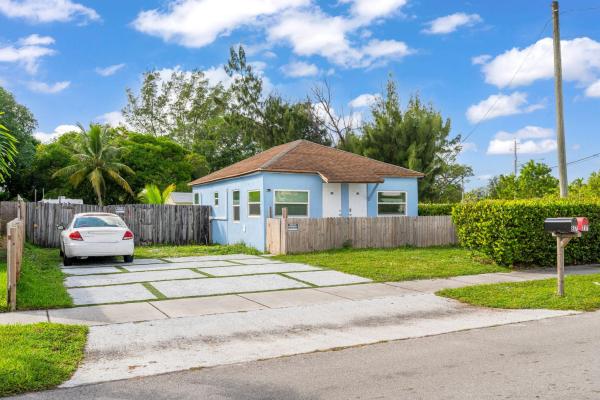 Seaboard Highlands, 717 NW 16th Ave, Pompano Beach, Florida 33069, image 1