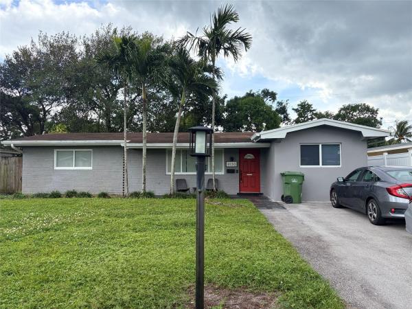 Boulevard Heights, 8130 NW 13th St, Pembroke Pines, Florida 33024, image 1