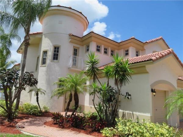 Sunset Lakes, 19430 SW 30th St, Miramar, Florida 33029, image 1