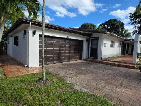 Plantation Gardens, 690 NW 68th Ave, Plantation, Florida 33317, image 1