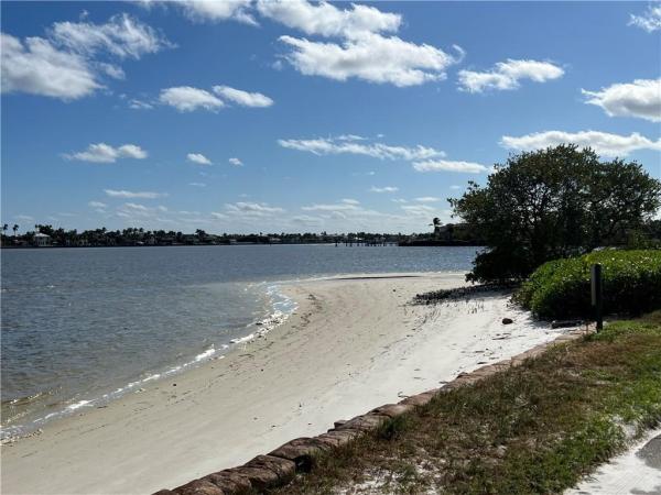 Half Moon Bay, 7030 Half Moon Cir #418, Hypoluxo, Florida 33462, image 1