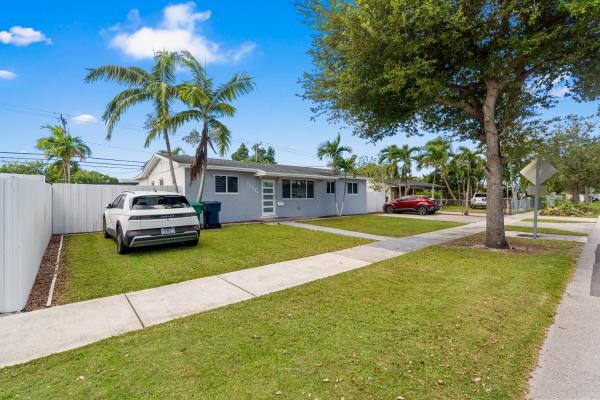 Cutler Ridge, 20920 Anchor Rd, Cutler Bay, Florida 33189, image 1