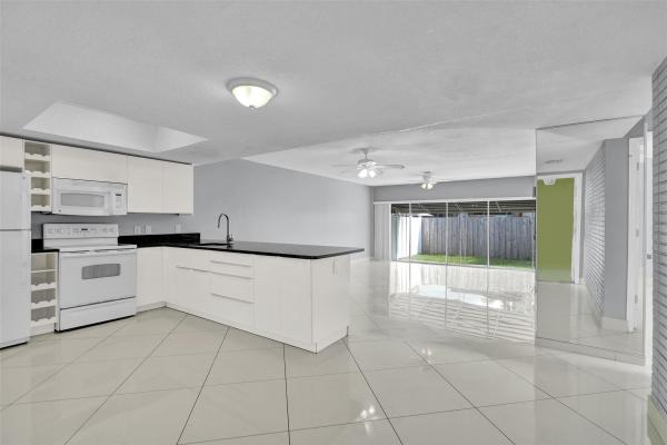 Fair Way Park, 704 NE 23rd Ave #2, Pompano Beach, Florida 33062, image 1