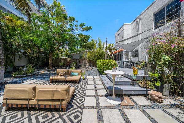 Biltmore, 36 NE 42nd St, Miami, Florida 33137, image 1