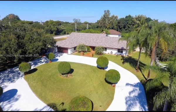 6530 SW 172nd Ave, Southwest Ranches, Florida 33331, image 1