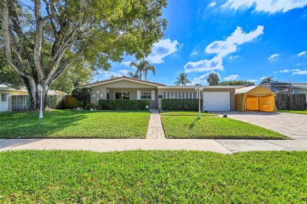 Edgefield, 4230 NW 12th St, Coconut Creek, Florida 33066, image 1