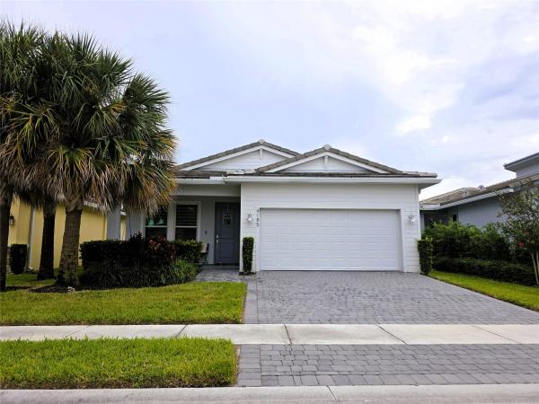 Veleiros At Crystal Lake, 4185 Marina Way, Deerfield Beach, Florida 33064, image 1