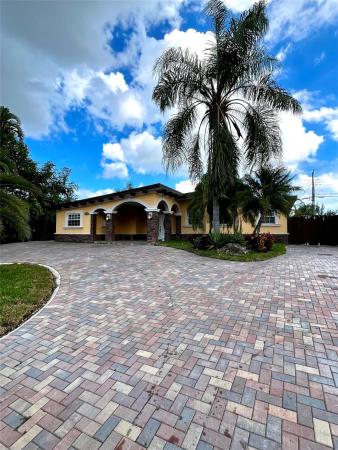6624 Osborne Dr, Lake Worth, Florida 33462, image 1