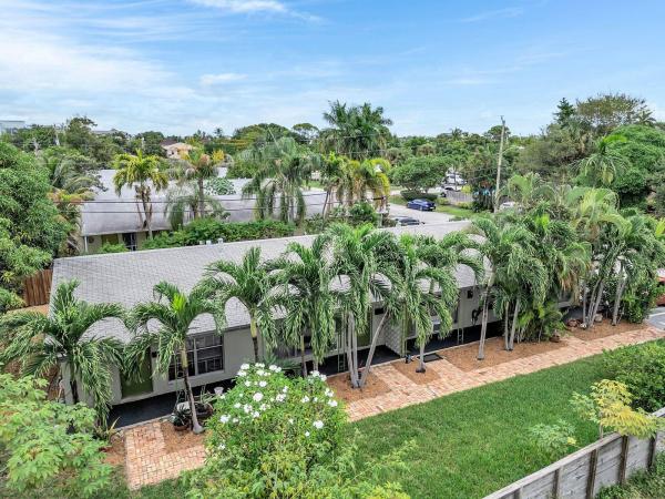 2117 NE 14th Ave, Wilton Manors, Florida 33305, image 1