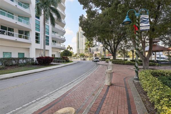 Esplanade On The New River, 401 SW 4th Ave #904, Fort Lauderdale, Florida 33315, image 1