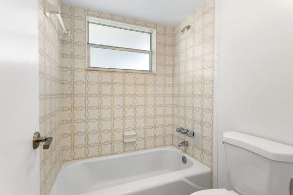 Topaz North, 4090 NW 42nd Ave #309, Lauderdale Lakes, Florida 33319, image 1