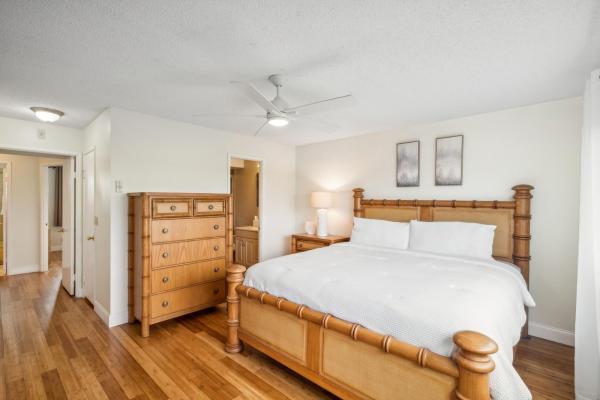 Fairways Royale, 1445 Atlantic Shores Blvd #509, Hallandale Beach, Florida 33009, image 2