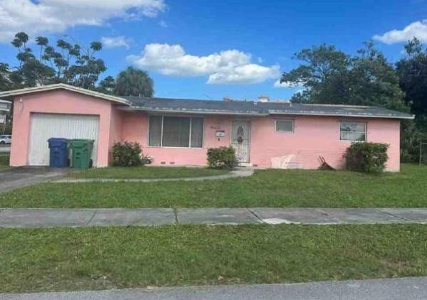 Lake Park Manor, 18425 NE 11th Ave, Ojus, Florida 33179, image 1