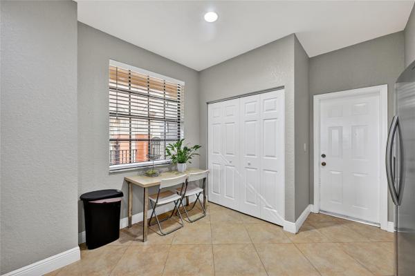 Courtyard At The Grove, 3932 Mango Dr, Weston, Florida 33332, image 1