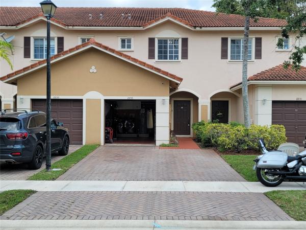 Catalina Isles, 8853 N Isles Cir #8853, Tamarac, Florida 33311, image 1