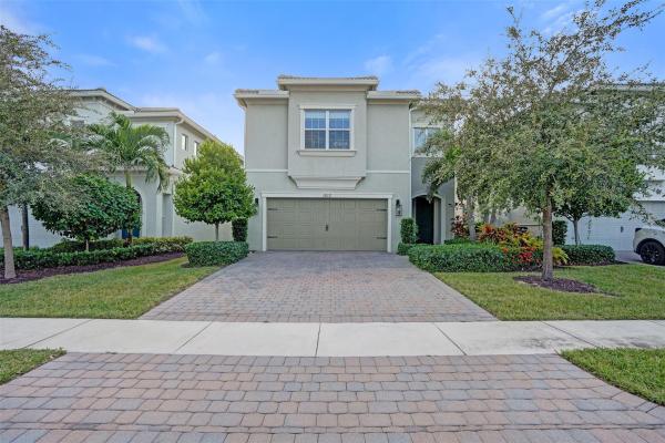 Parkview At Hillcrest, 1612 Trailhead Ter, Hollywood, Florida 33021, image 1