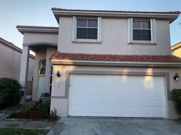 Islamorada At Coral Bay, 3227 W Buena Vista Dr, Margate, Florida 33063, image 1