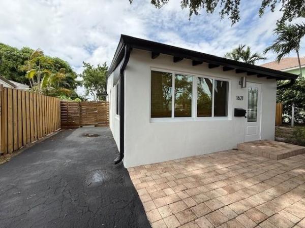 Poinsettia Heights, 1621 NE 16th Ter #1621, Fort Lauderdale, Florida 33305, image 1